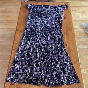 Elegant Purple and Black Patterned Dress